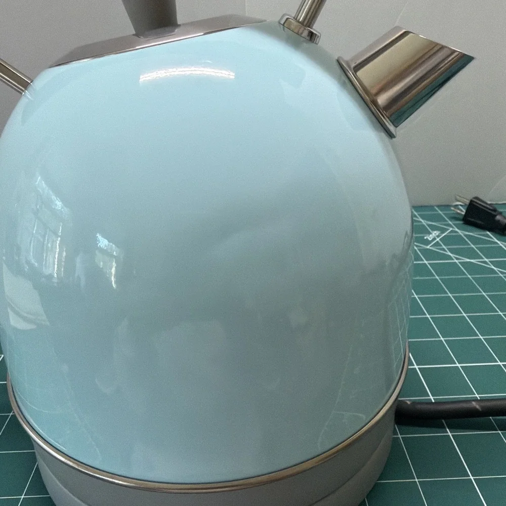 West‎ Bend Electric Kettle Retro-Styled Stainless Steel 1500 Watts